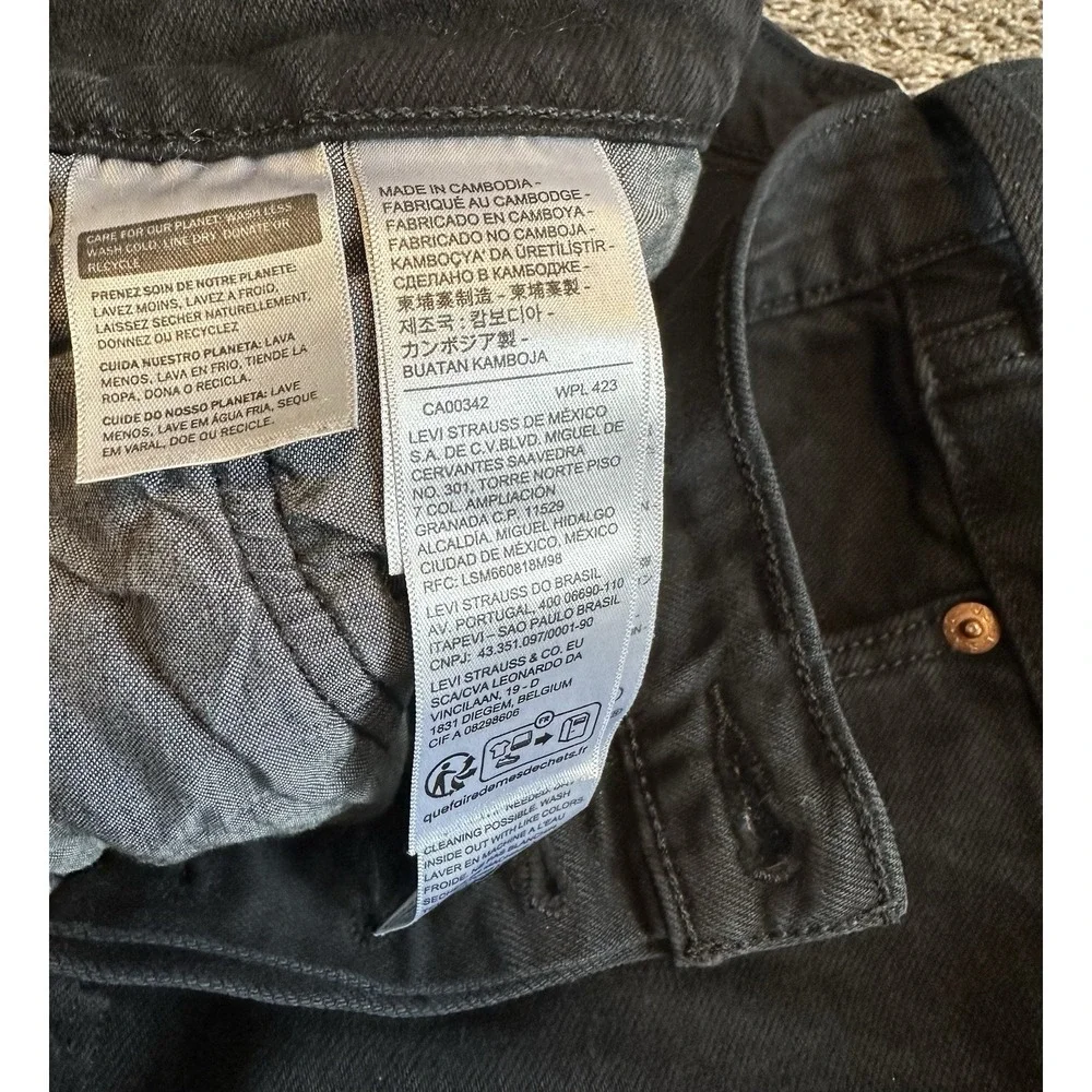 Levi's 501 Men's Black Button Fly Jeans 27x30 Straight Vintage Fit